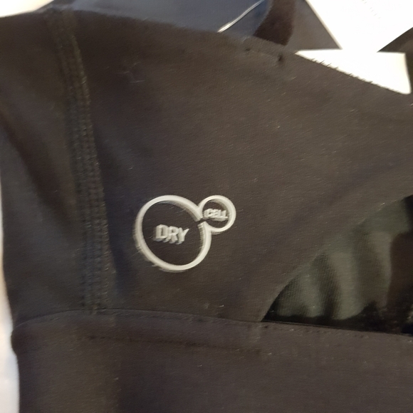 Puma women's size xs Yogini Lux Strappy padded black bra, NWT - Picture 9 of 10